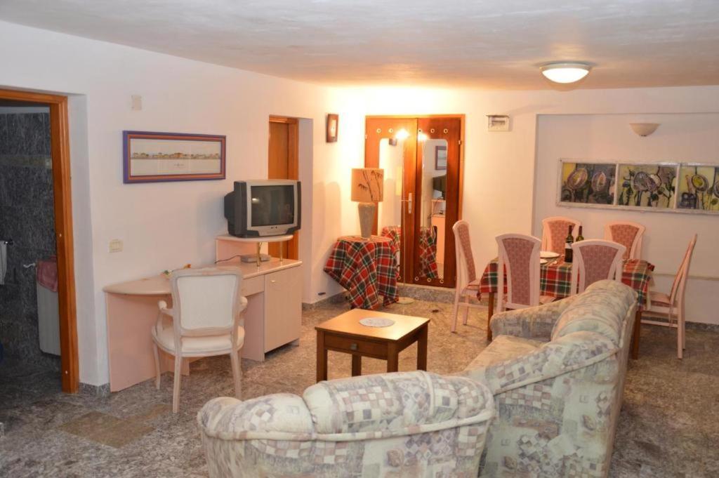 Residence Agata Nova Vas (Porec) Bagian luar foto
